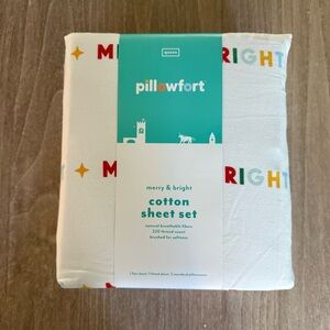 Merry and Bright Christmas Holiday 4PC 100% cotton sheet set-QUEEN